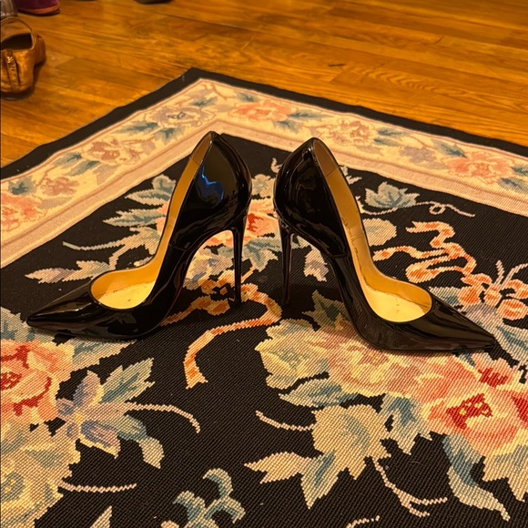 Black Patent Leather Stiletto Heels - Picture 3 of 6